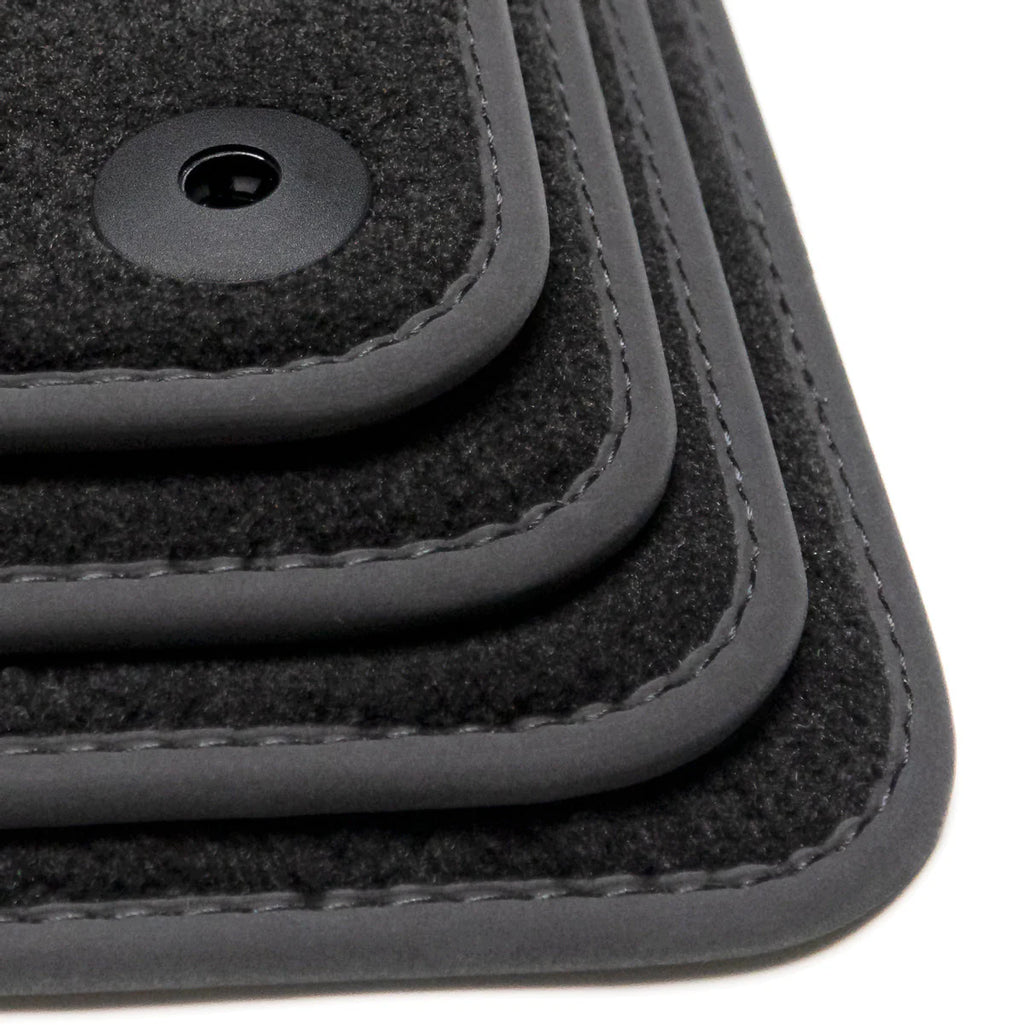 Land Rover Freelander 1 (1997-2006) Custom Fit Floor Mats - Edging Color Samples | Class Car Design